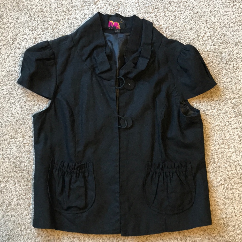 Forever 21 black linen crop jacket size L